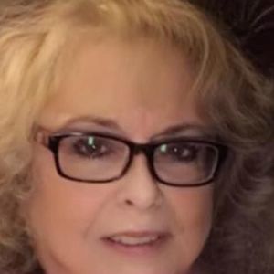 Meet your Posher, Marcia